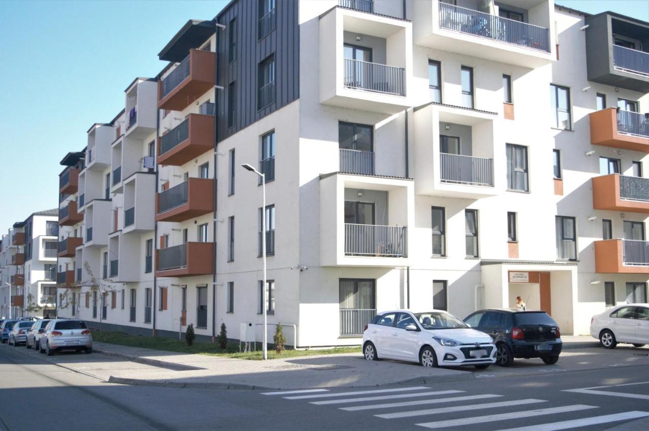 Apartament Nyx Floresti  Exterior photo
